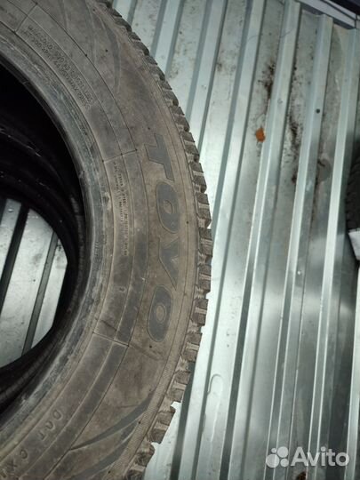 Toyo Observe GSi-5 205/65 R16 95Q