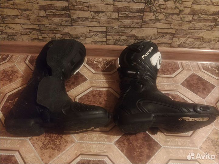 Мотоботы forma mirage