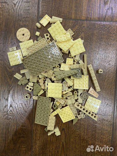 Детали двух цветов не Lego (Китай)