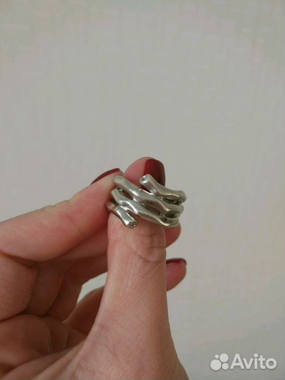 Серебряное кольцо