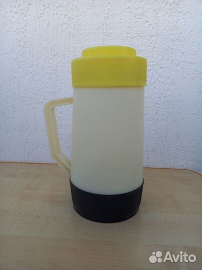 Термос СССР 1 литр и Термос с контейнерами