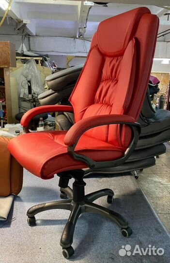 Компьютерное кресло