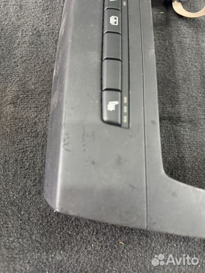 Накладка центральной консоли BMW 3 e90