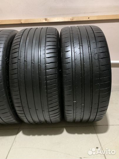 Michelin Pilot Sport 4 SUV 285/40 R22 и 325/35 R22 114Y