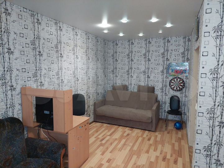 1-к. квартира, 40 м², 1/10 эт.