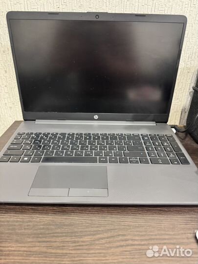 Ноутбук hp 255 g8