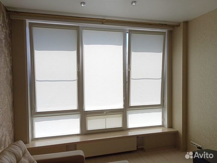 Рулонная штора на створку