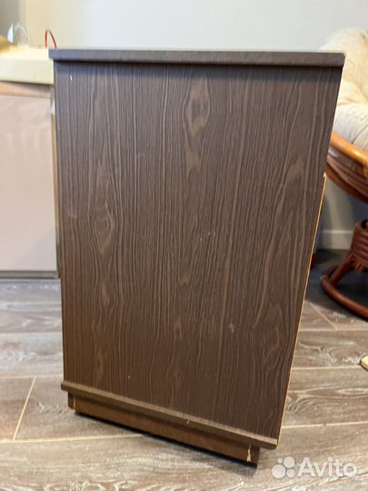 Тумба под телевизор