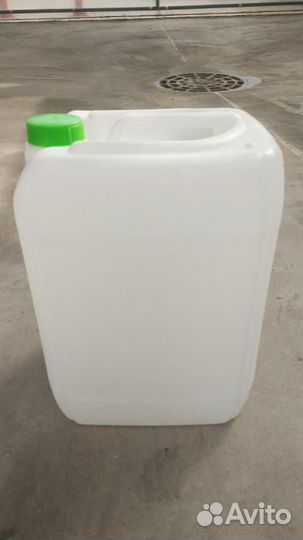Канистры 20 литров пластиковые, химостойкие