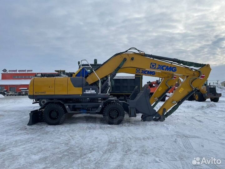 Колёсный экскаватор XCMG XE210WD, 2023