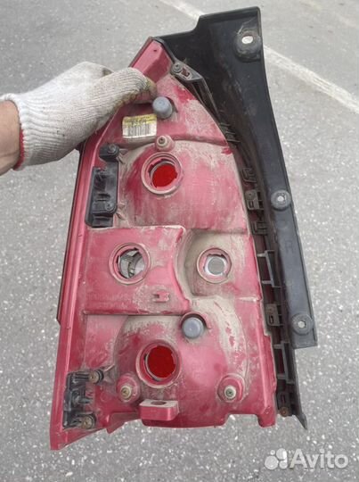 Задний правый фонарь hyundai tucson 2006