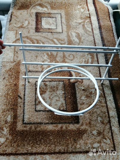 Подставка для цветов настенная металл