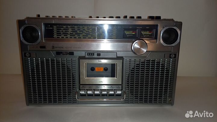 JVC RC - 828 JW встроен bluetooth