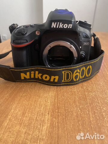 Зеркальный фотоаппарат nikon D600