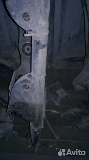 Подрамник Renault Duster