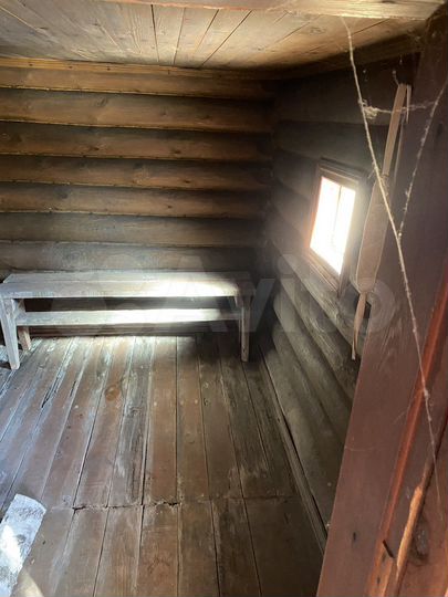 Дом 16 м² на участке 4 сот.