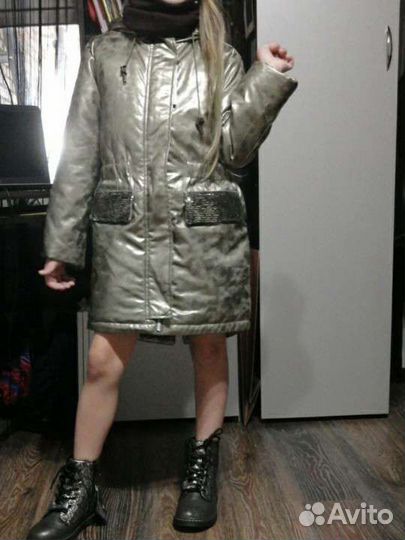 Куртка для девочки 152р