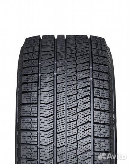 Bridgestone Blizzak Ice 225/40 R18 88S