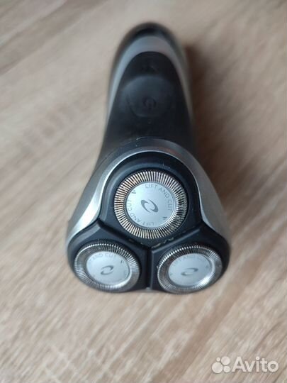 Бритва philips PT739 бу