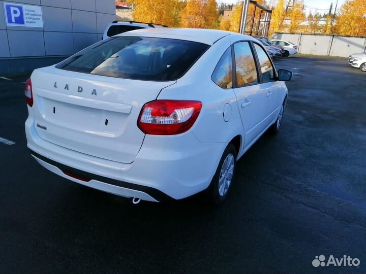 LADA Granta 1.6 МТ, 2023