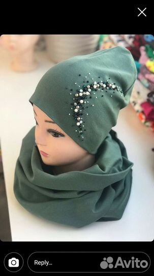 Женский демисезонный комплект. Шапка, снуд