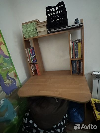 Компьютерный стол