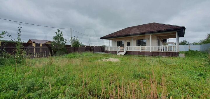 Дом 109,9 м² на участке 6,1 сот.