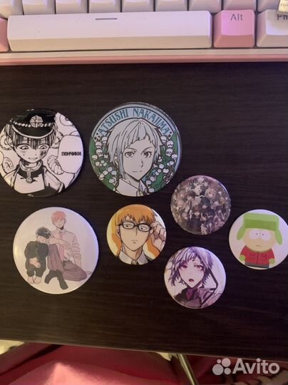 Значки аниме