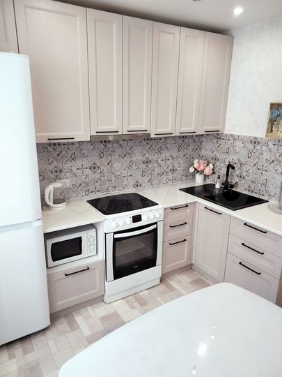 2-к. квартира, 53,1 м², 2/14 эт.