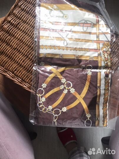 Шелковый платок женский