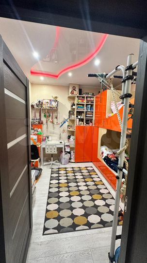 2-к. квартира, 48 м², 1/5 эт.