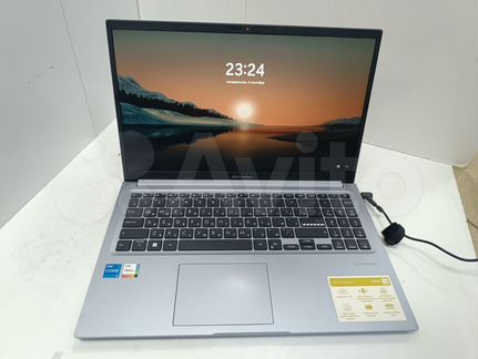 Ноутбук asus X1502Z