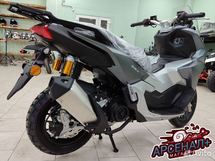 Скутер VMC JET RS 180 ADV (инжектор)