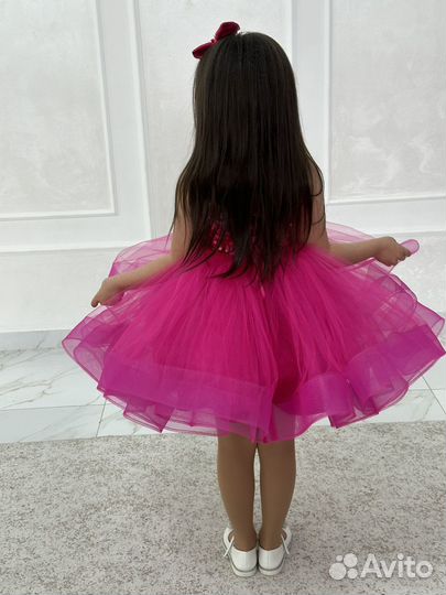 Шикарное Платье для девочки 122 128