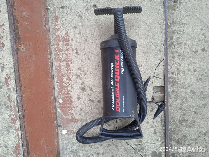 Надувной матрас с насосом