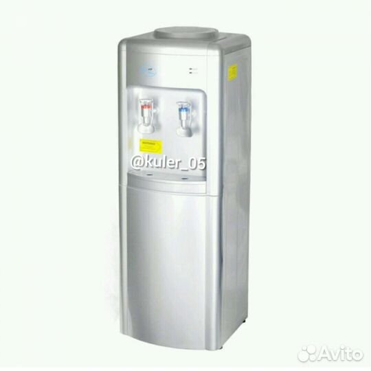 Кулер для воды в 19л бутылях