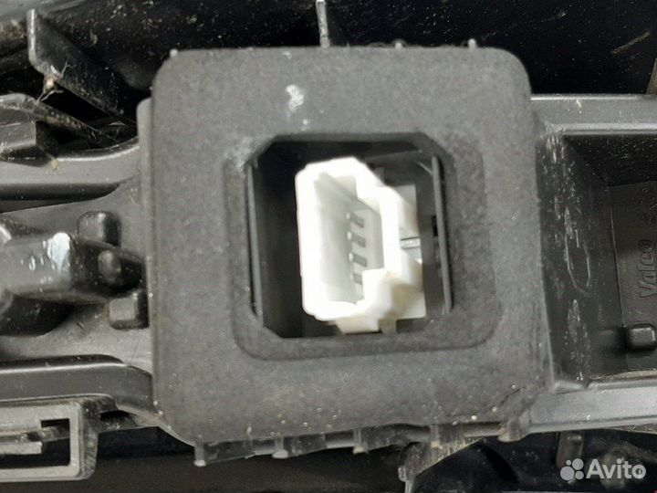 Фонарь задний левый для Renault Scenic 3
