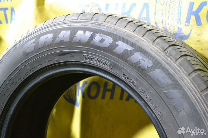 Dunlop Grandtrek ST30 225/65 R17