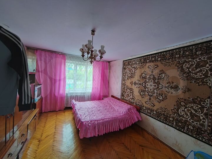 2-к. квартира, 57 м², 4/5 эт.