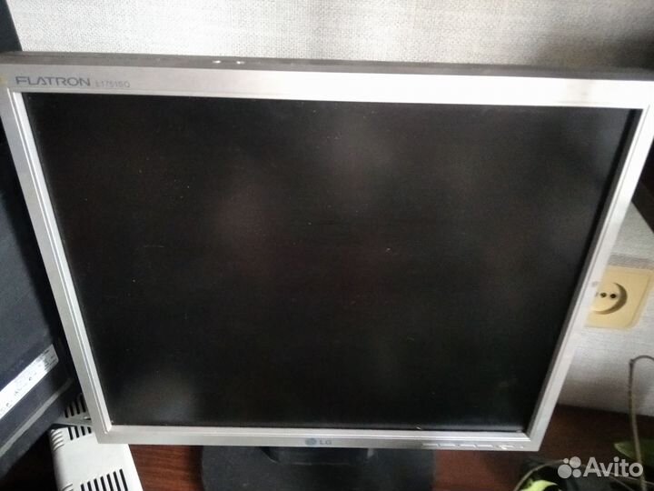 Мониторы LG 19