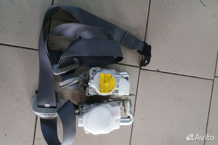 Ремень безопасности передний Lexus RX 3 2009-2015г