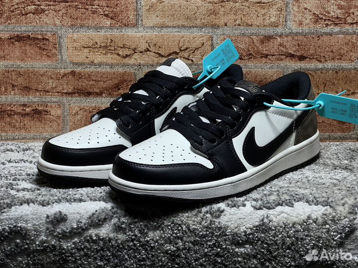 Nike Air Jordan 1 Low 