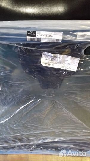 Стекло лобовое mercedes GLE167 AMG GT290