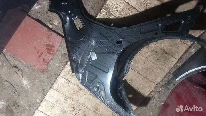 Усилитель заднего левого крыла логан