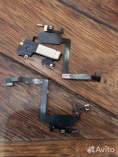 Запчасти на iPhone 10