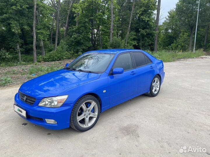 Toyota Altezza 2.0 AT, 2000, 330 000 км