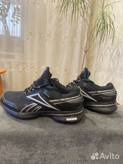 Кроссовки reebok женские 37