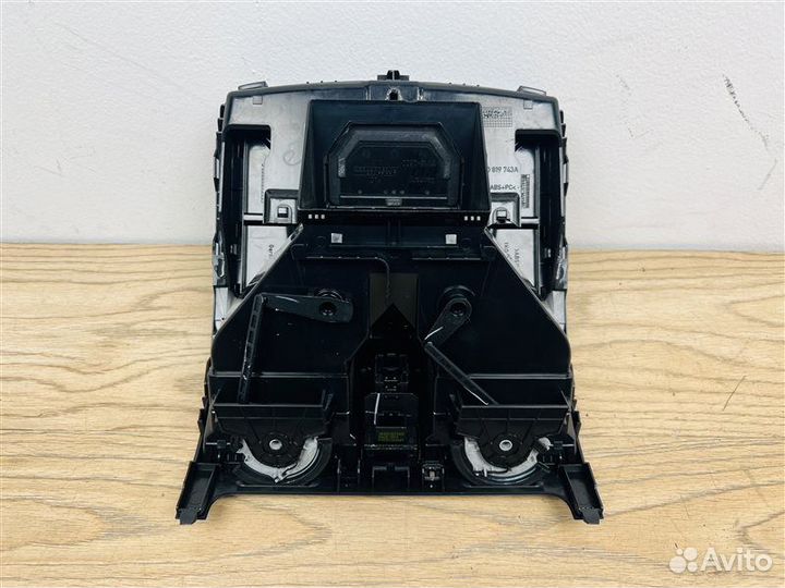 Воздуховод Volkswagen Jetta 5 BVY 2.0 2005-2011