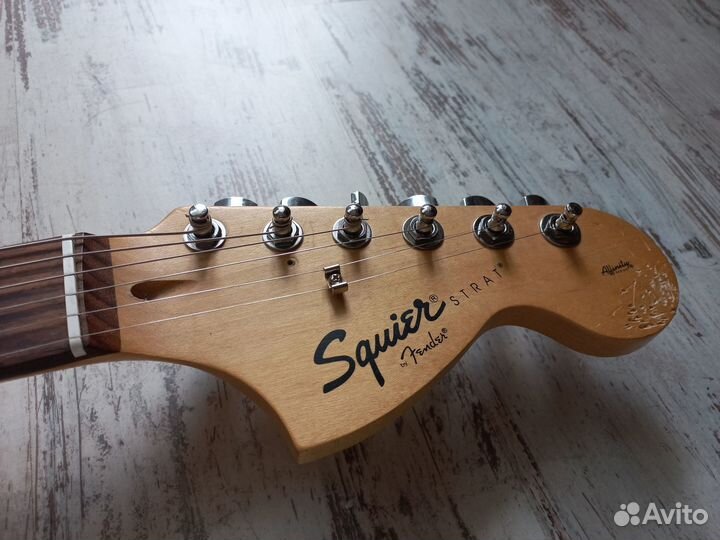Электрогитара Fender Squier affinity Stratocaster