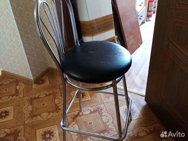 Стул для визажа